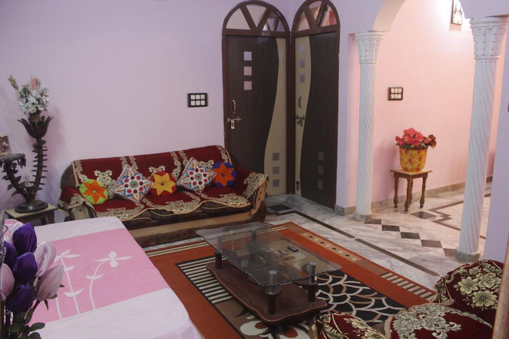 Thomas Home Stay Agra  Dış mekan fotoğraf