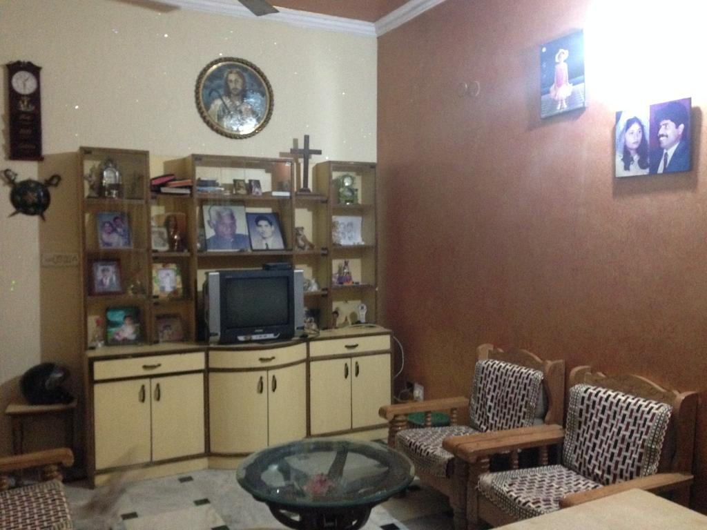 Thomas Home Stay Agra  Dış mekan fotoğraf