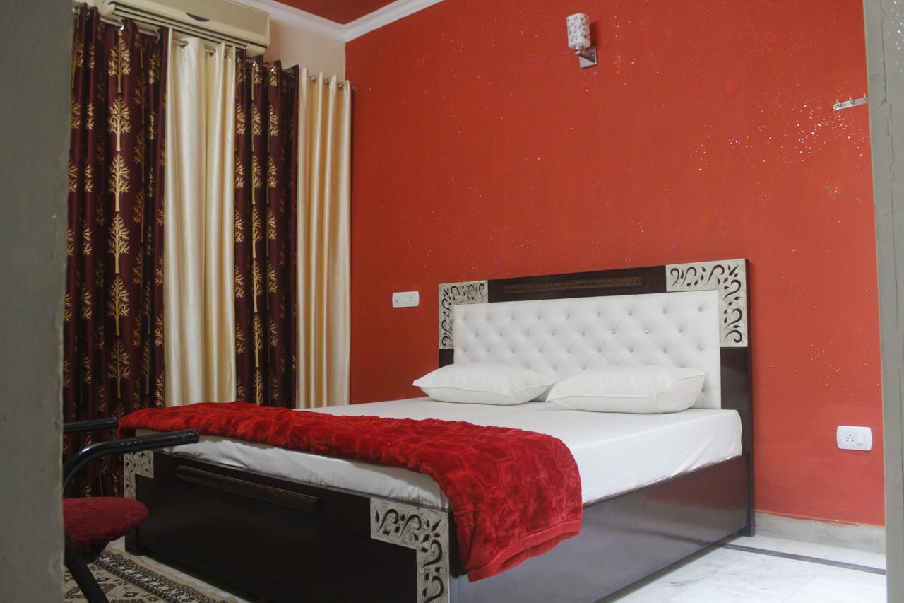 Thomas Home Stay Agra  Dış mekan fotoğraf